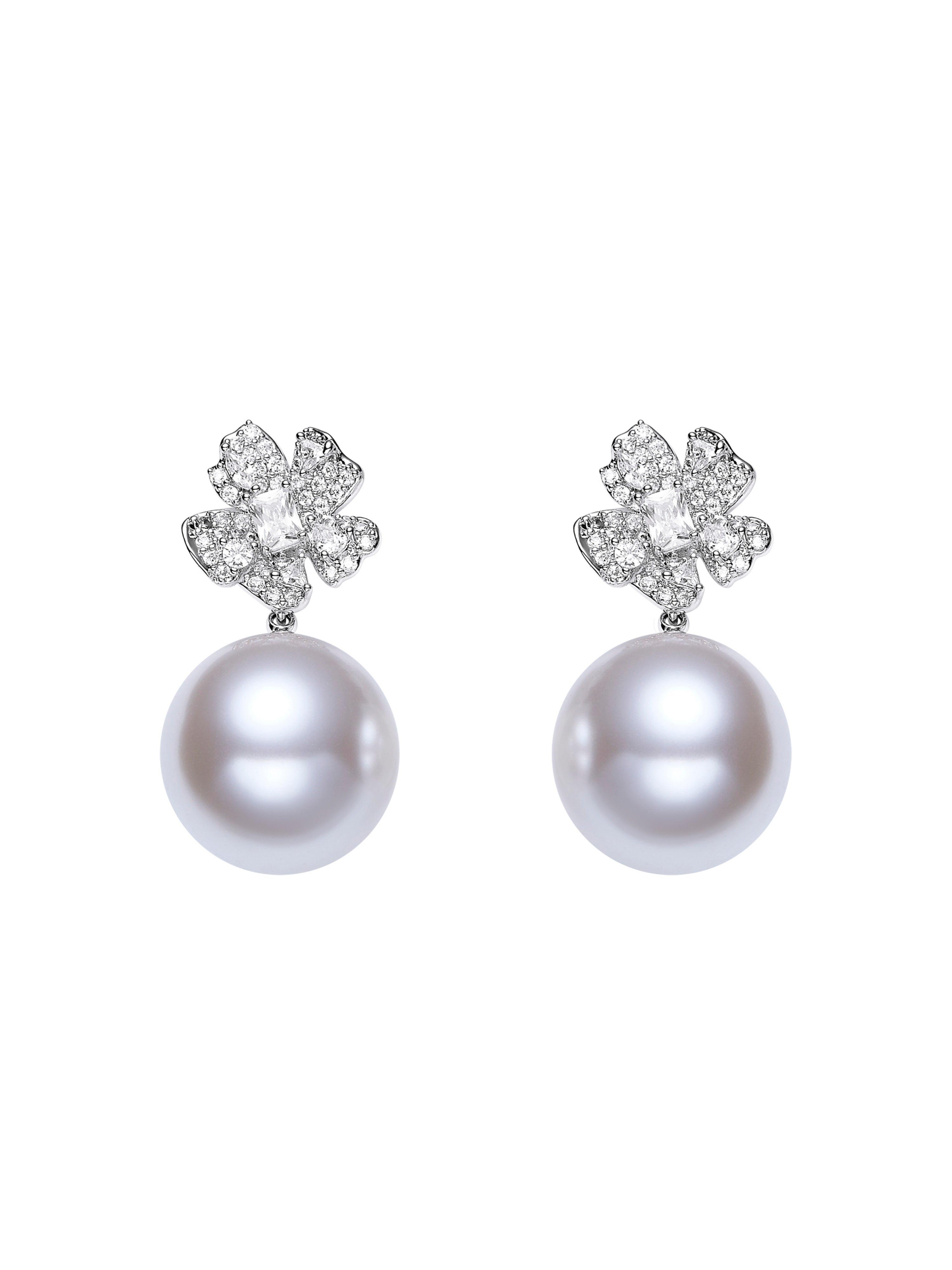 Winslet Pearl Drop White Earrings | Nana Jacqueline