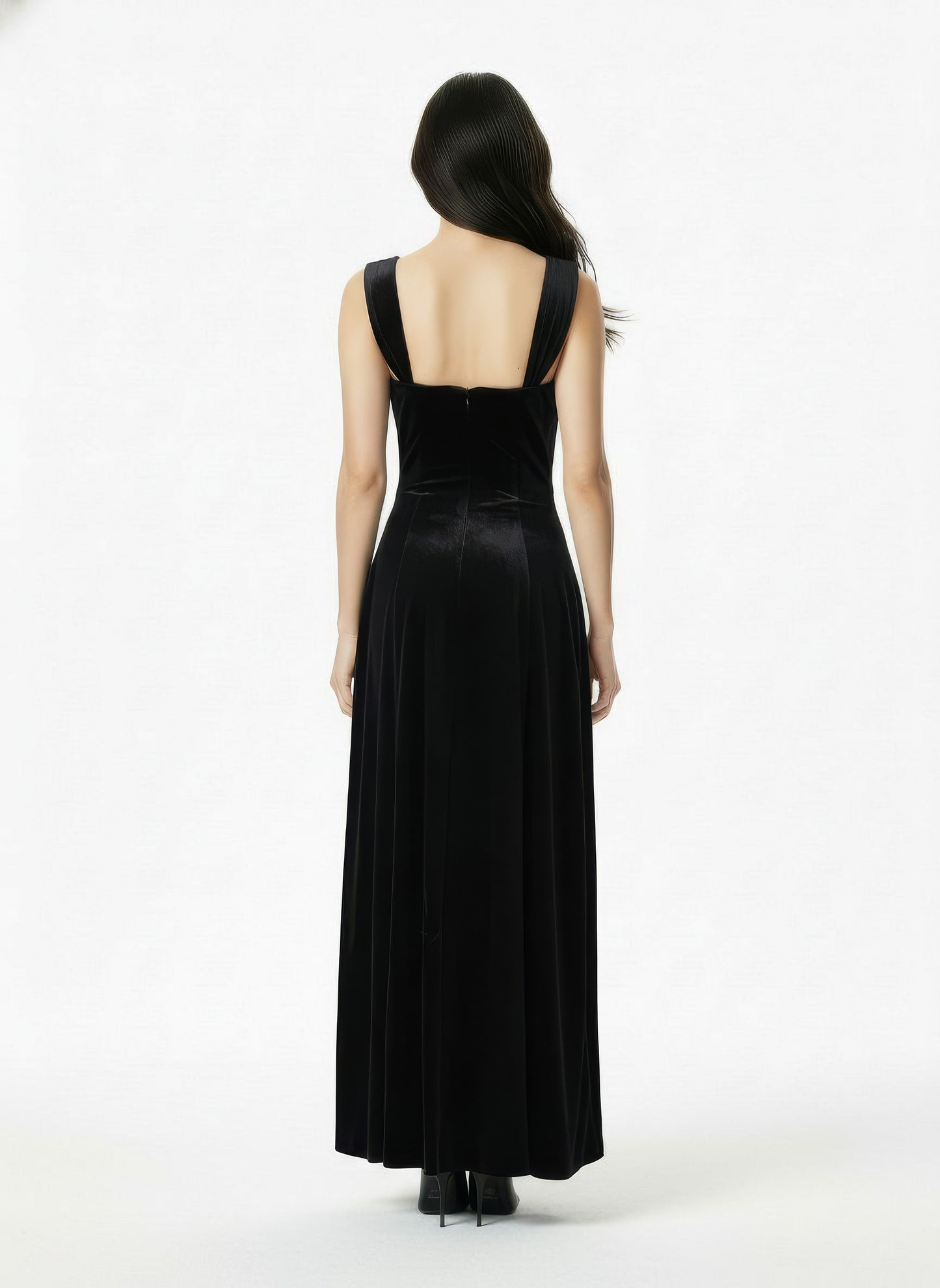 Belle Velvet Maxi Dress (Black)