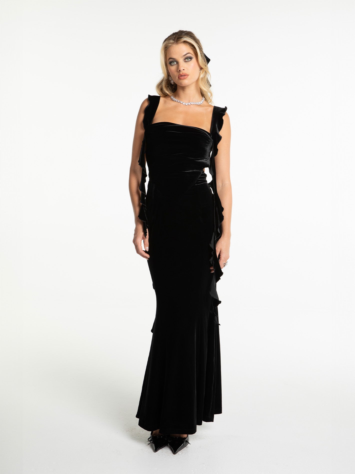 Caroline Velvet Dress (Black)