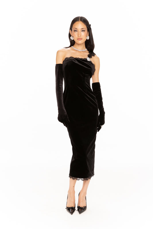 Angelica Velvet Maxi Dress (Black)