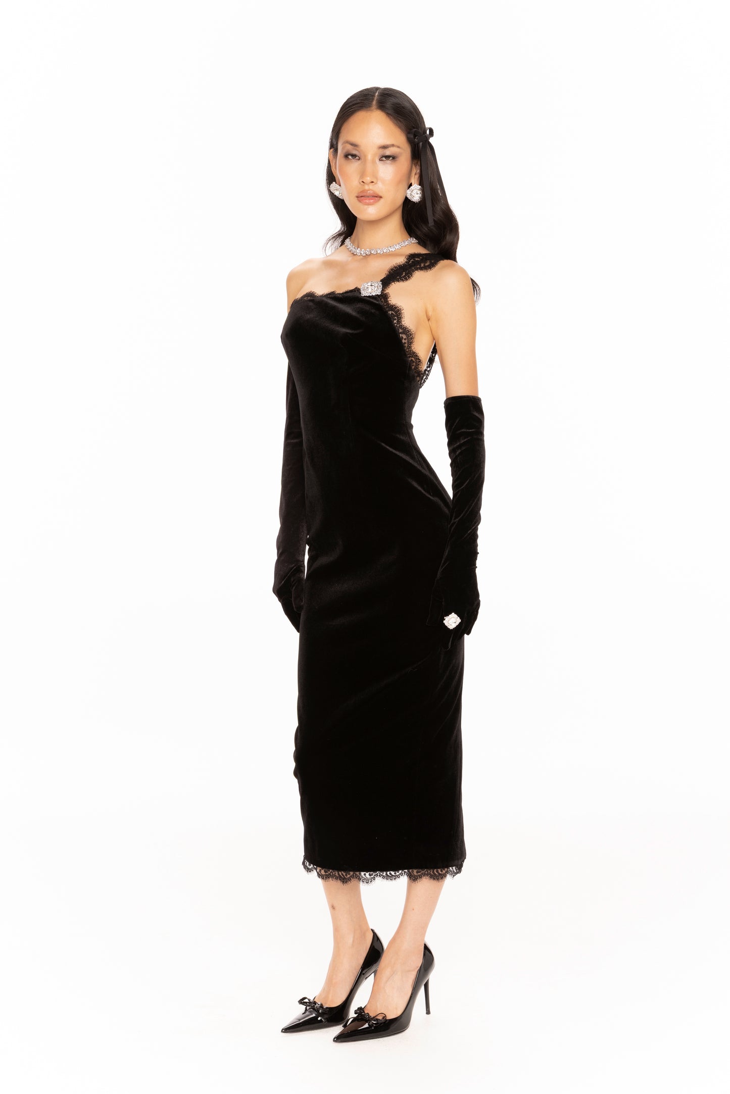 Angelica Velvet Maxi Dress (Black)