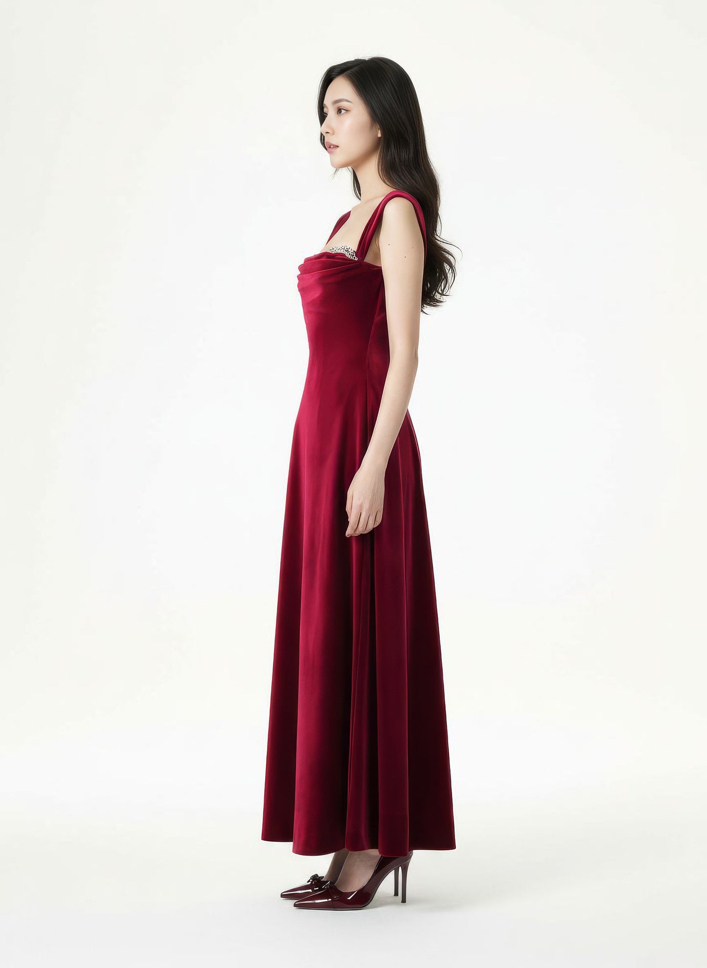 Belle Velvet Maxi Dress (Red)