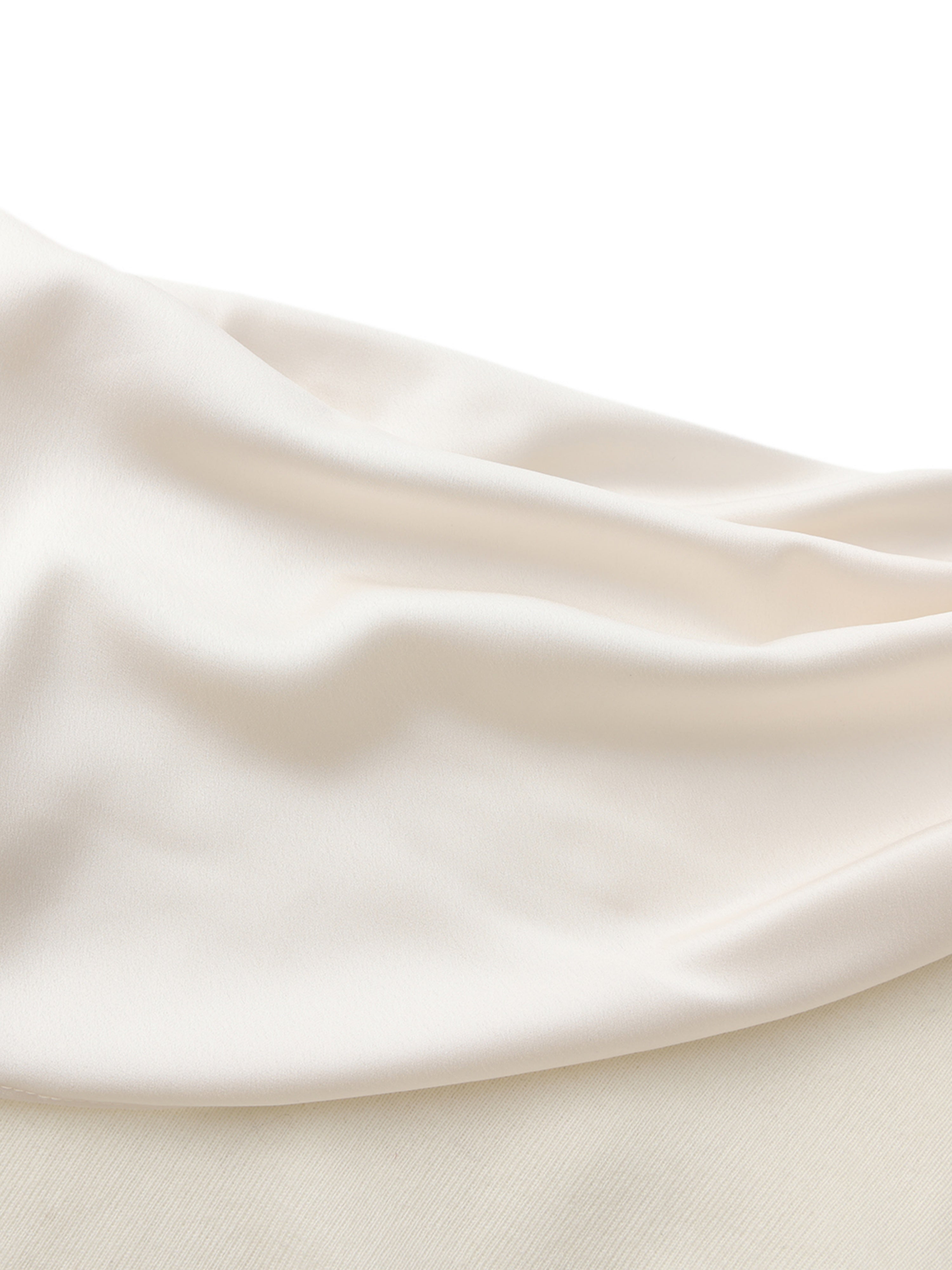 Camellia Off-Shoulder White Top