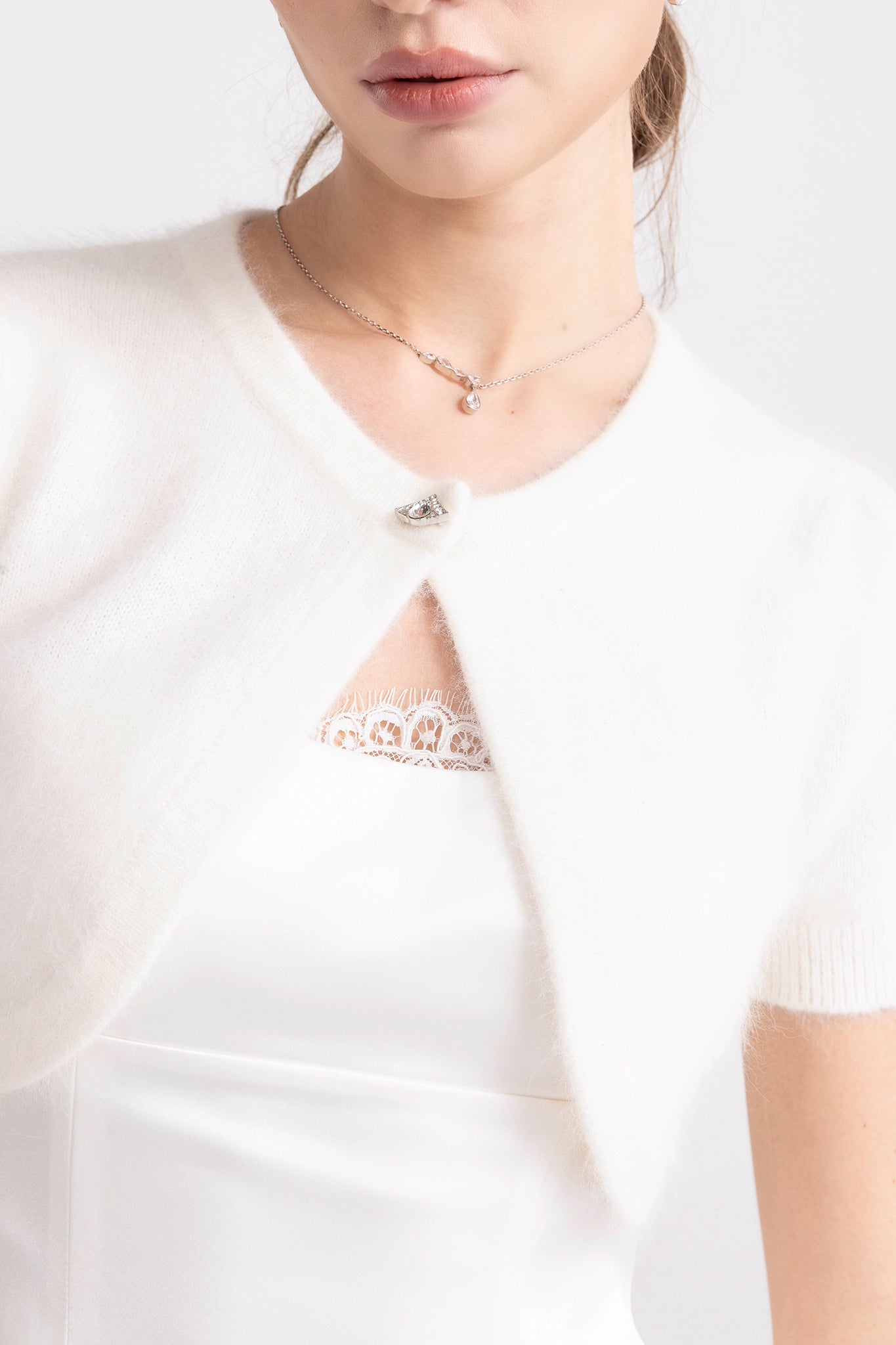 Elara Knitted Cropped Cardigan (White)