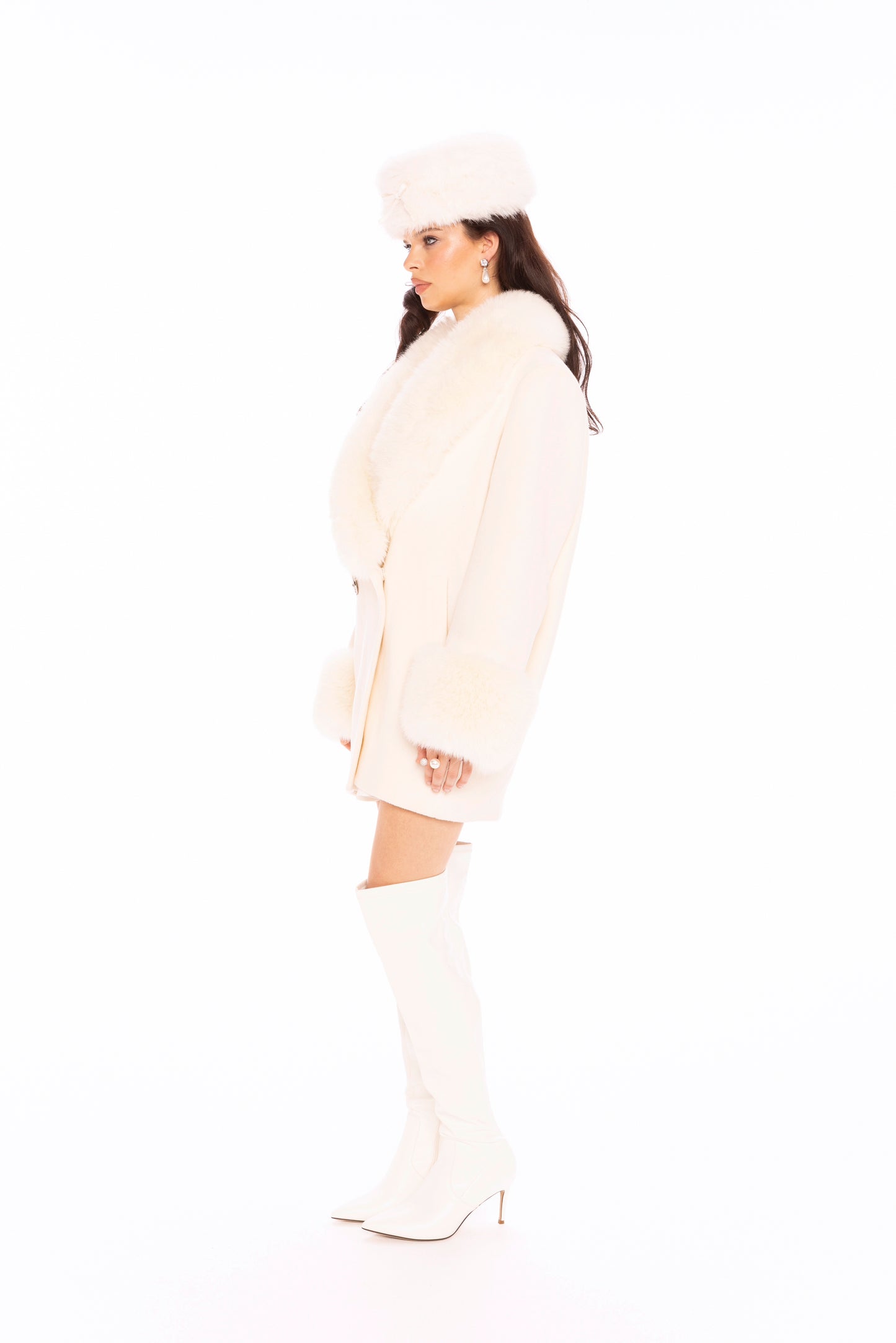 Althea Faux Fur Collar Cocoon Coat (White)