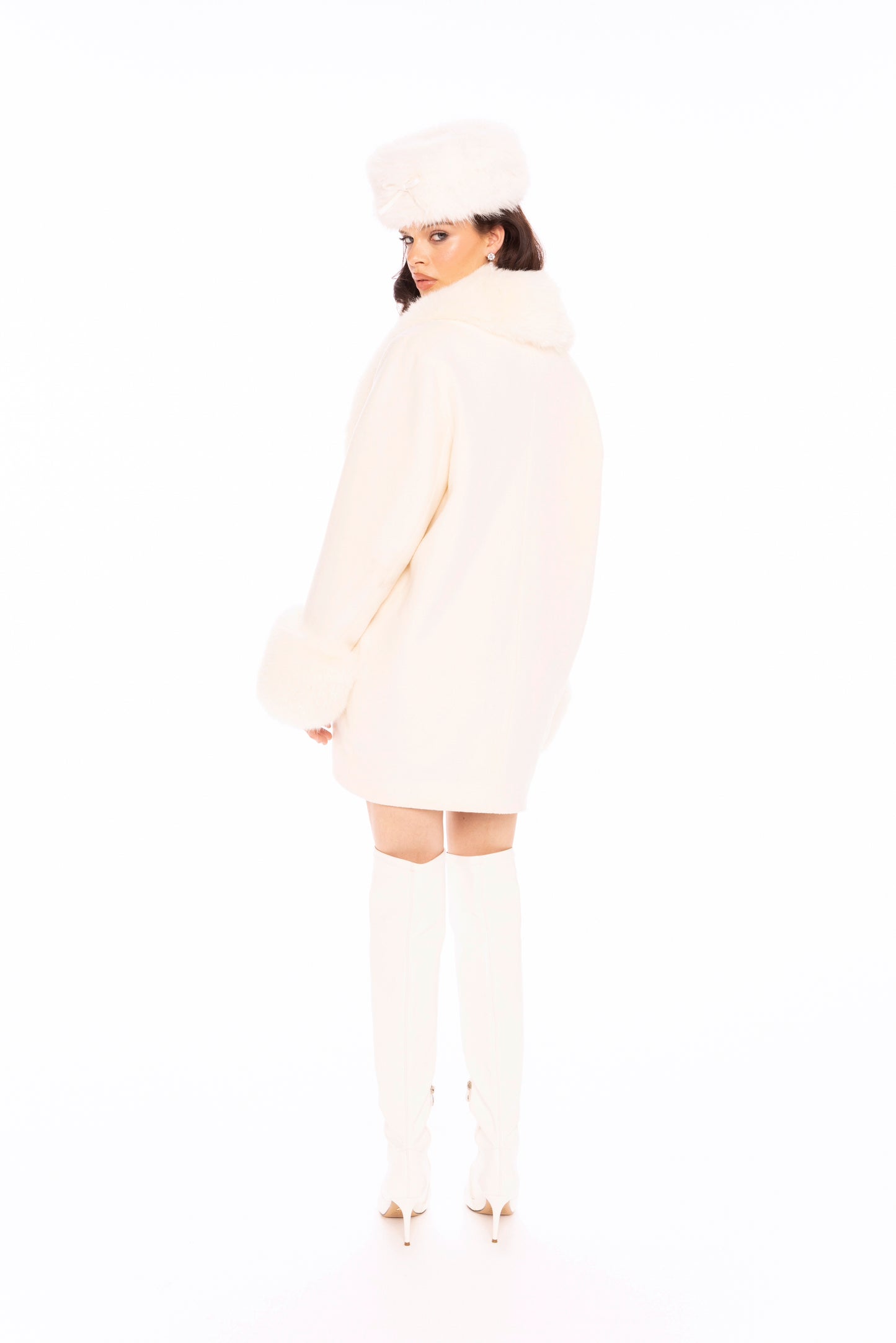 Althea Faux Fur Collar Cocoon Coat (White)