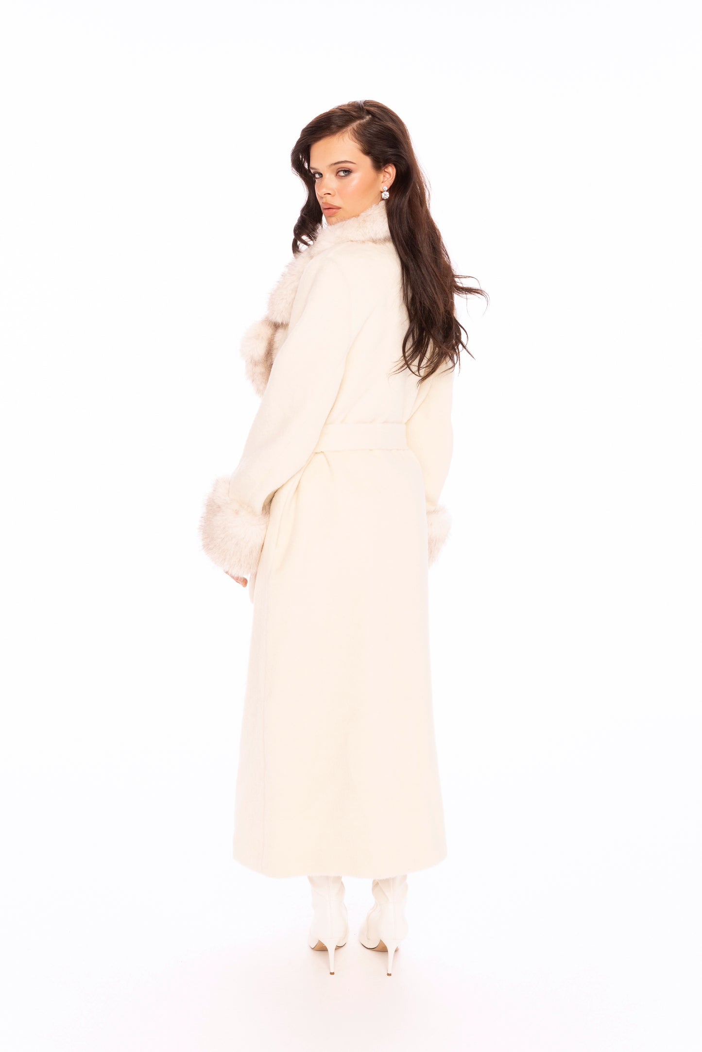 Adriana Faux Fur Coat (Off-White)