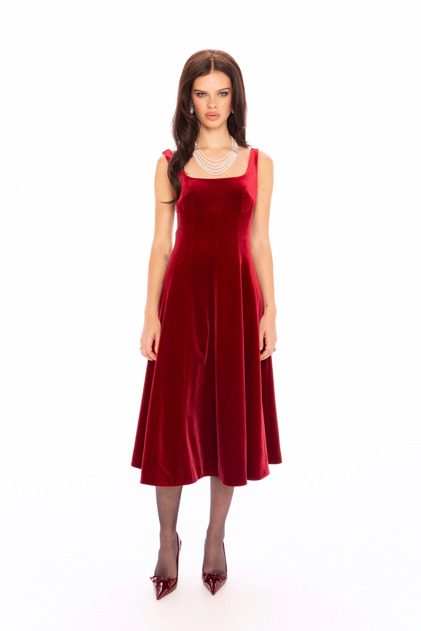 Eleanora Velvet Maxi Dress (Red)