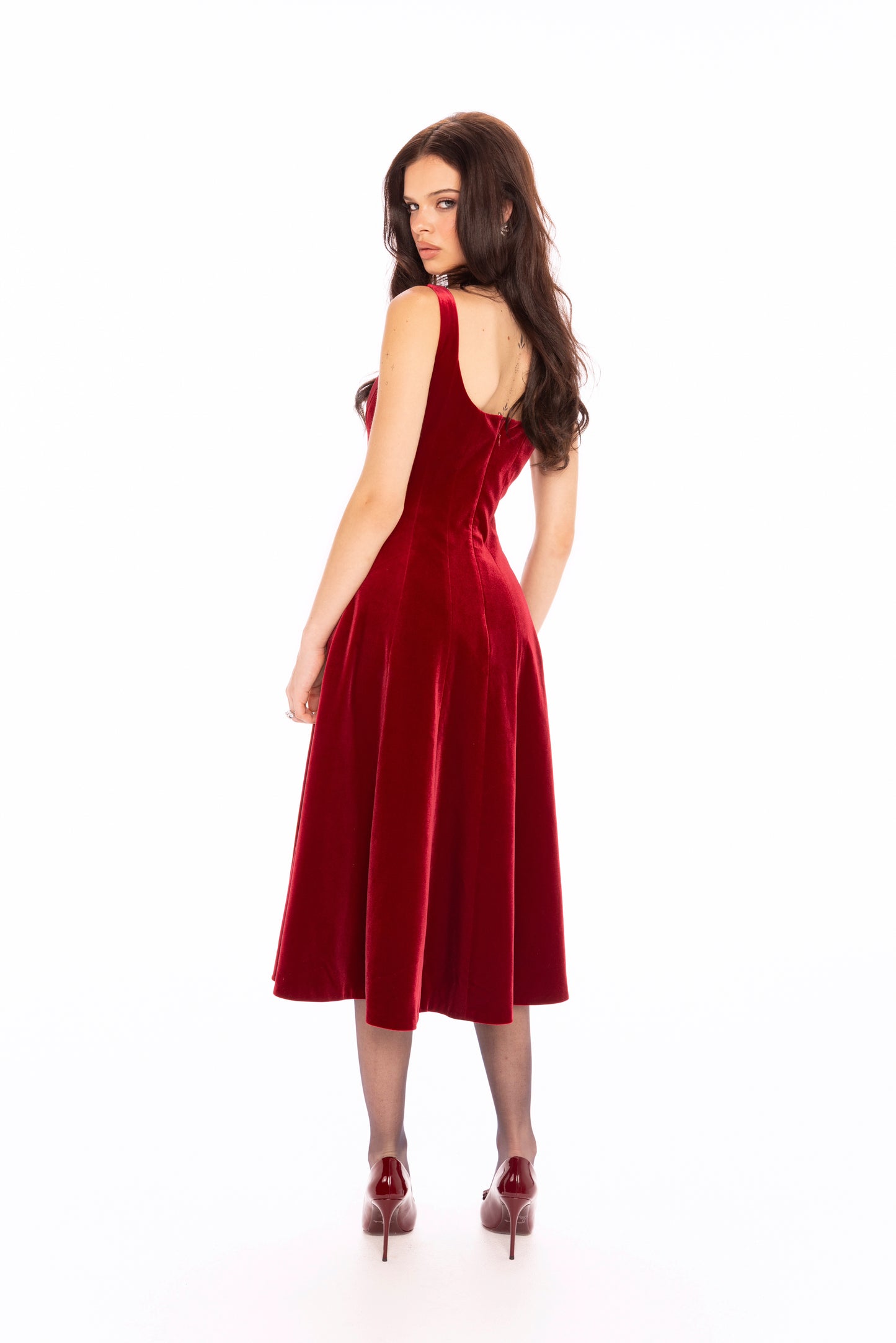 Eleanora Velvet Maxi Dress (Red)