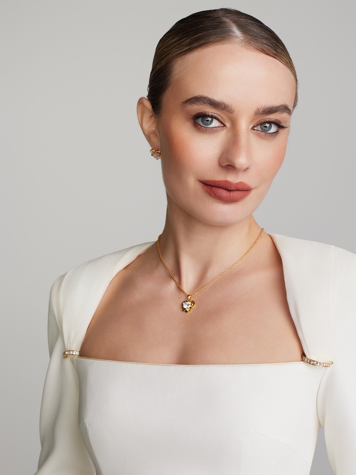 Mirabel Necklace (White)