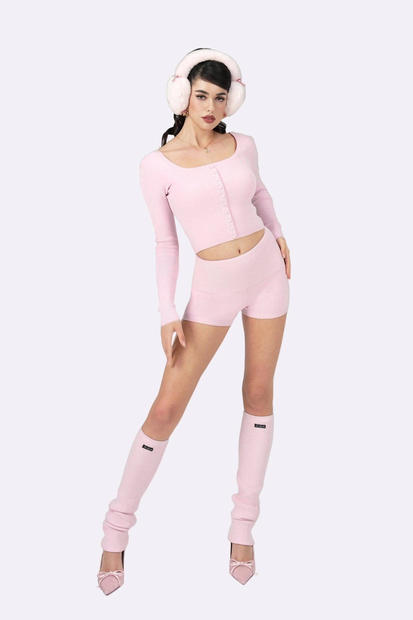 Flash Sale: 40% Off Knits