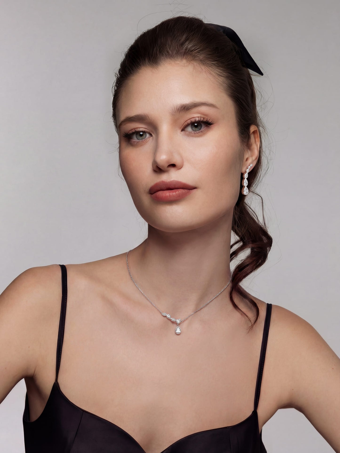 Mirabelle Teardrop Earrings