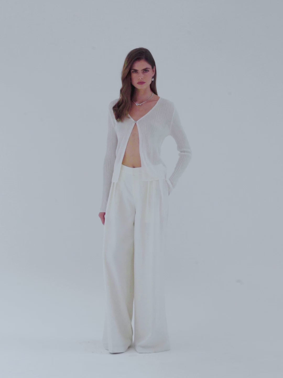 Maisie Heart-Button Off White Cardigan