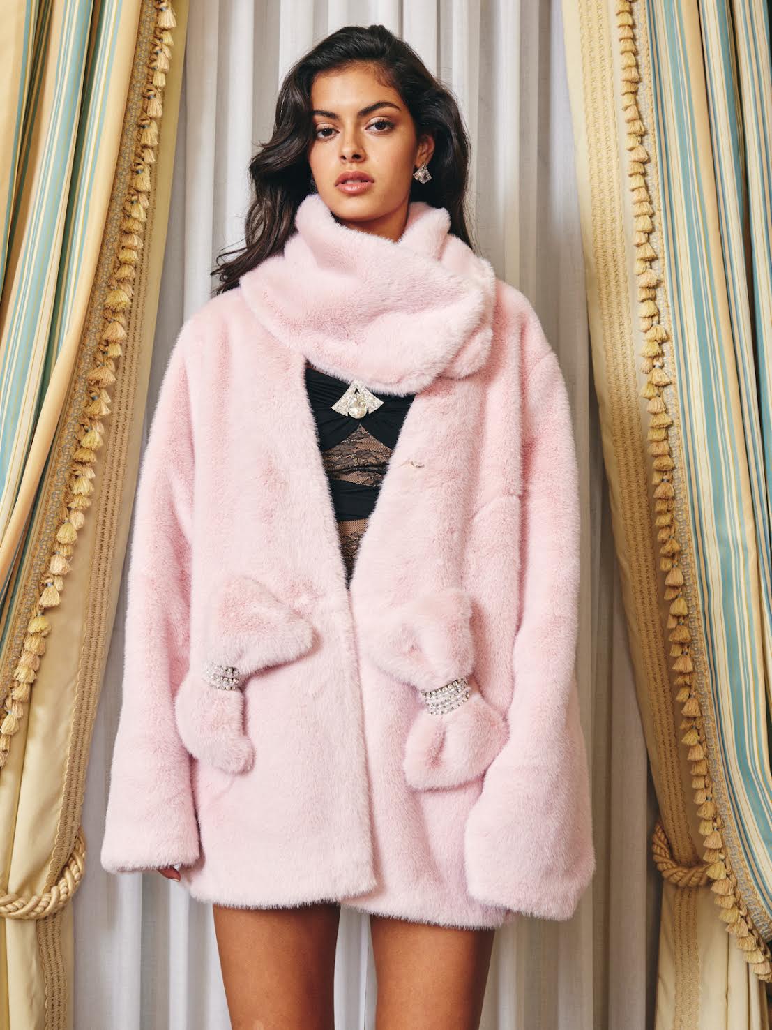 Amelia Fur Coat (Pink)